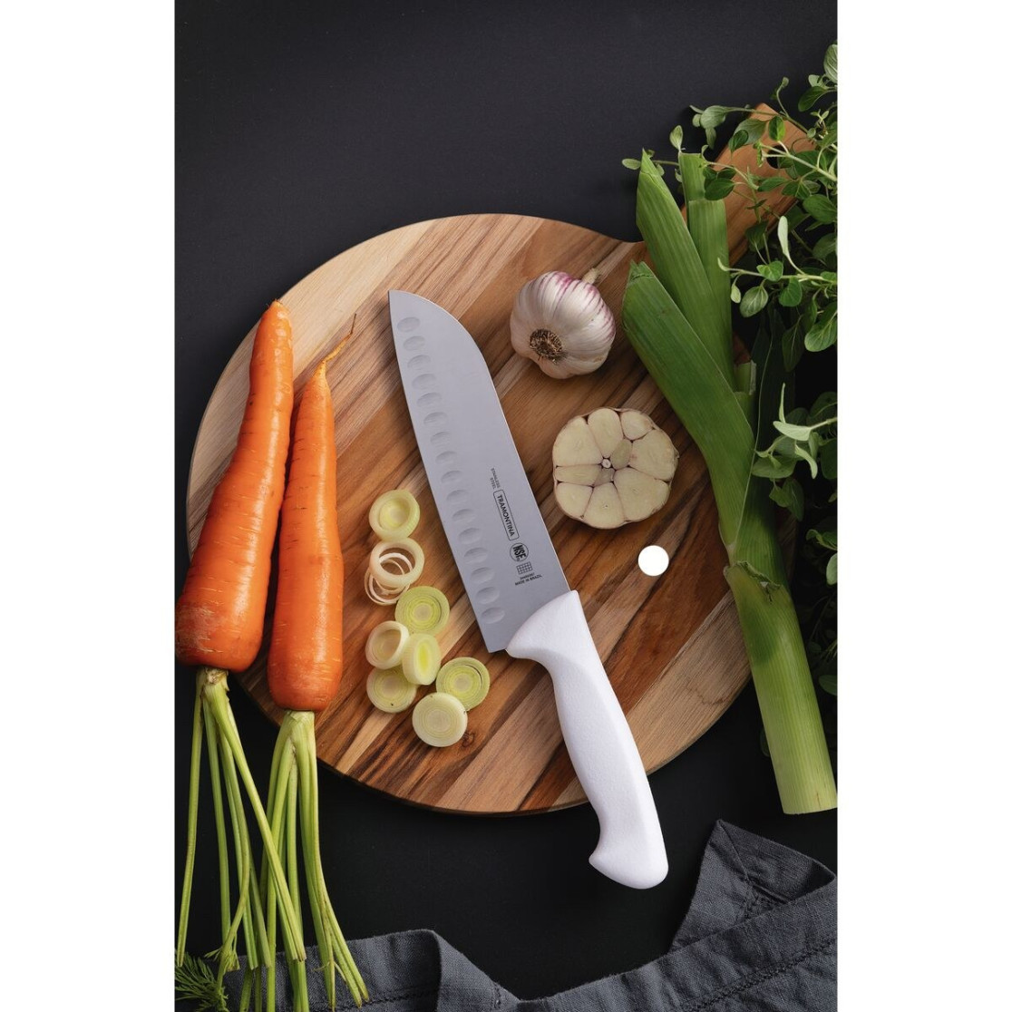 Faca Santoku Tramontina Premium com Lâmina de Aço Inox e Cabo de Polipropileno Branco 7 polegada
